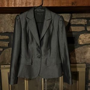 Excellent condition. Beautiful dark gray jacket. Only worn once.